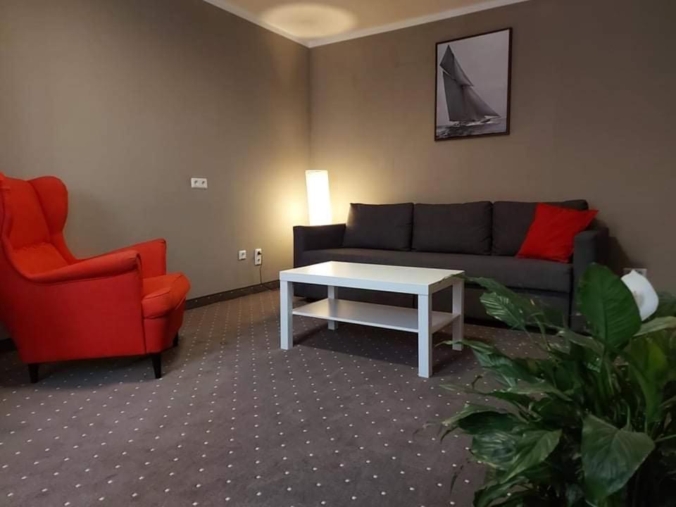 Boutique Hostel Zum Goldenen Kegel Виена Екстериор снимка