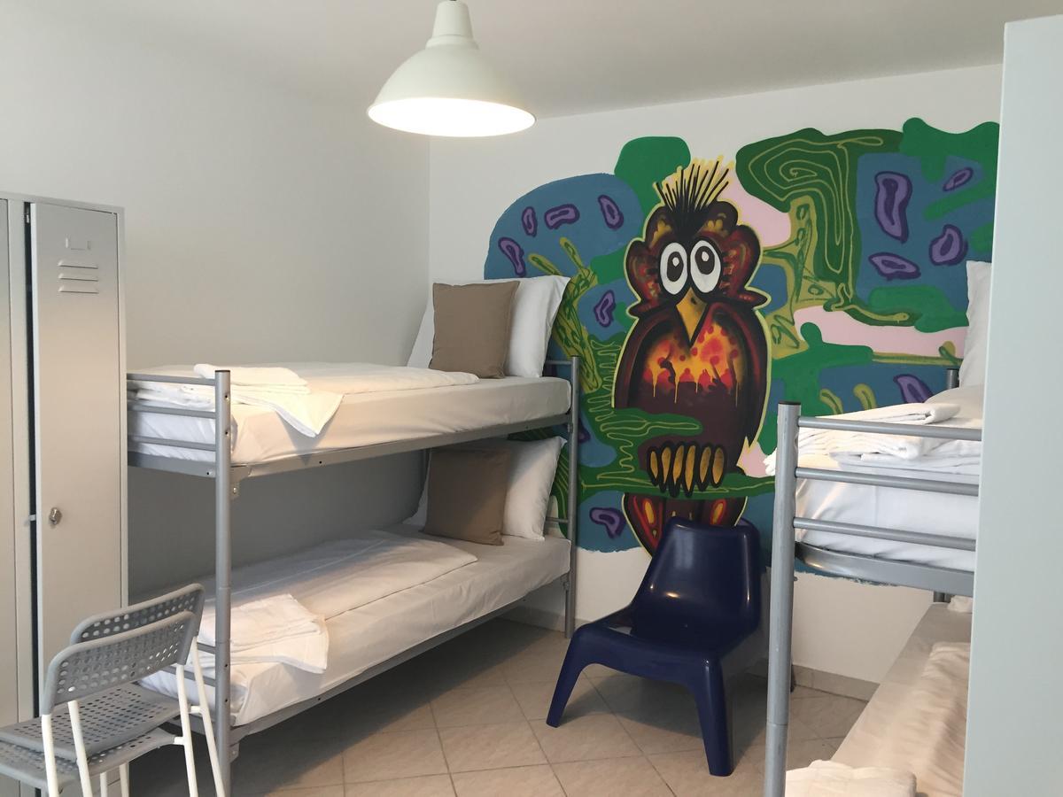 Boutique Hostel Zum Goldenen Kegel Виена Екстериор снимка